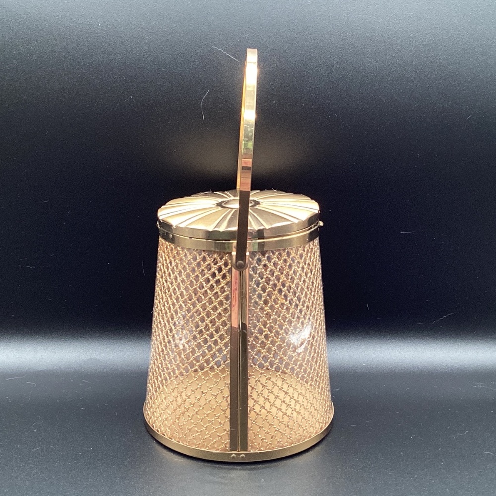 Vtg 1950’s Majestic Hard Purse Mirror Lid Lantern Handbag Gold Mesh minordamage - Picture 2 of 11